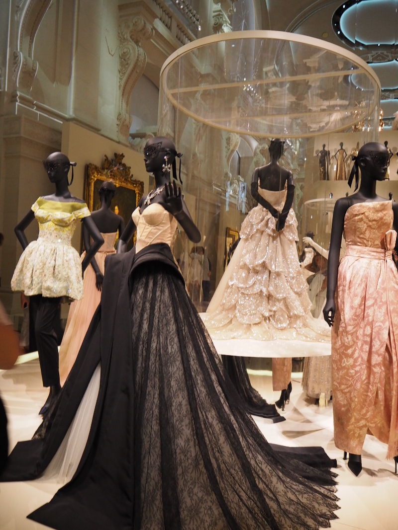 tickets to christian dior exhibition
